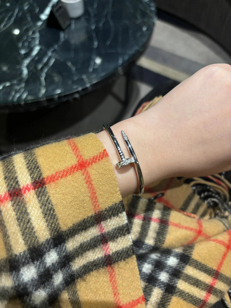 Juste un Clou bracelet