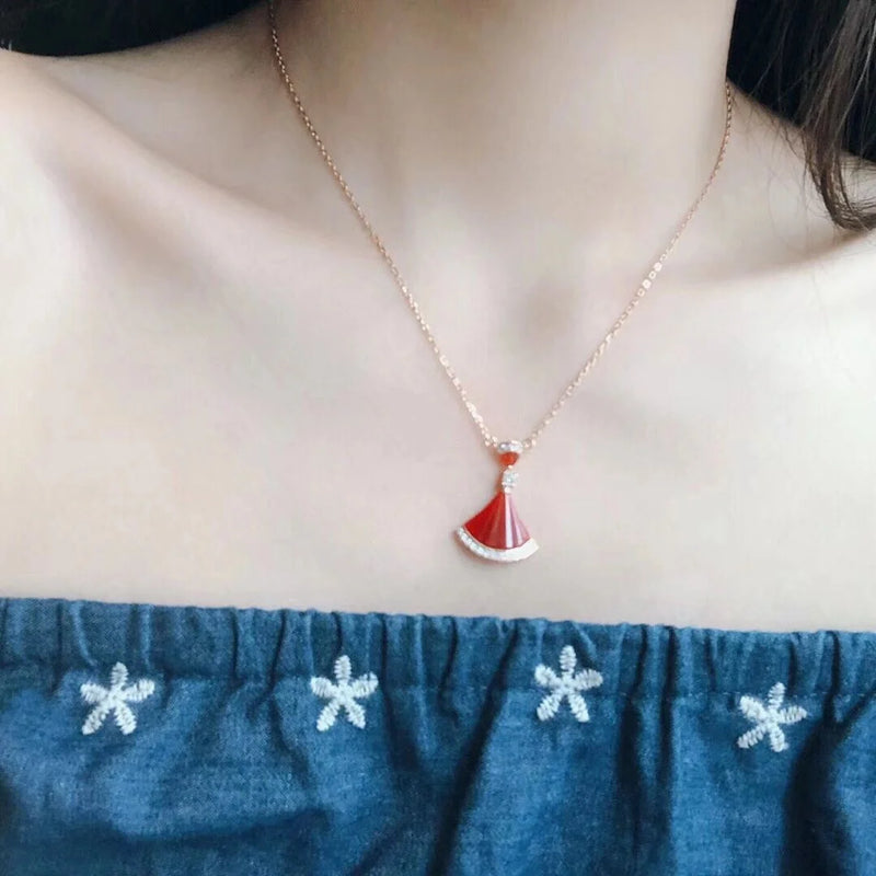 Divas' dream necklace