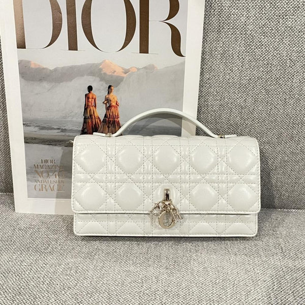 WHITE MINI