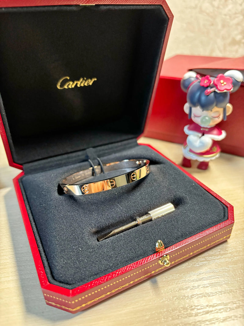 LOVE Collection Bracelet, Classic Model