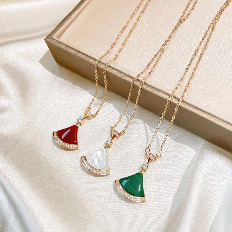 Divas' dream necklace